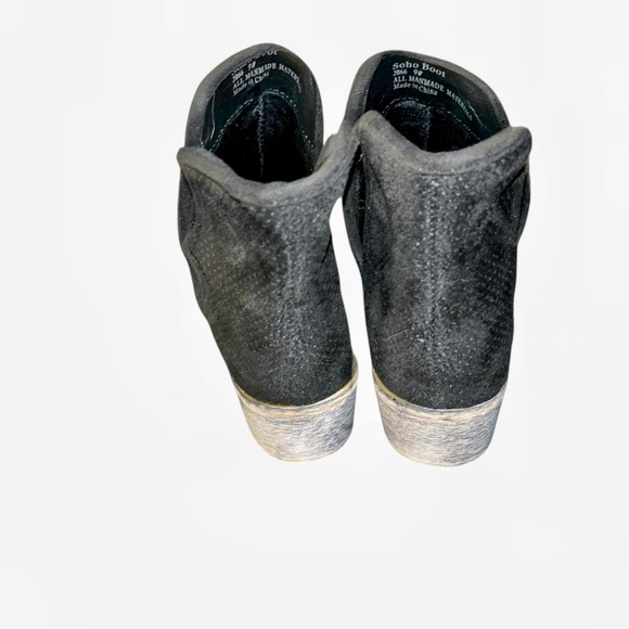 Seven 7 soho black suede booties ankle boots 9 like new seven7 - Picture 5 of 6